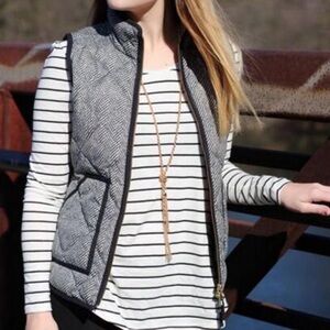 Merokeety Women's Slim Fall Quilted Puffer Herringbone Vest